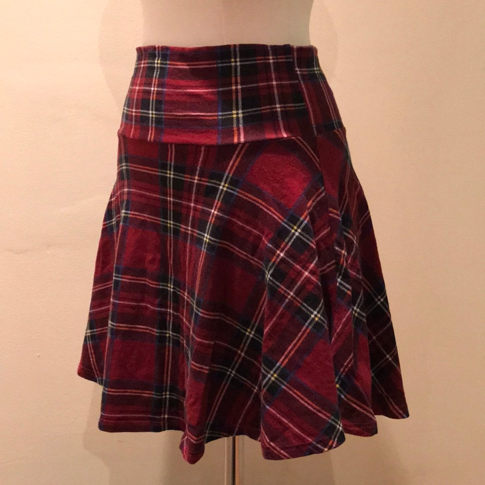 Plaid skirt - Picture 2 of 4